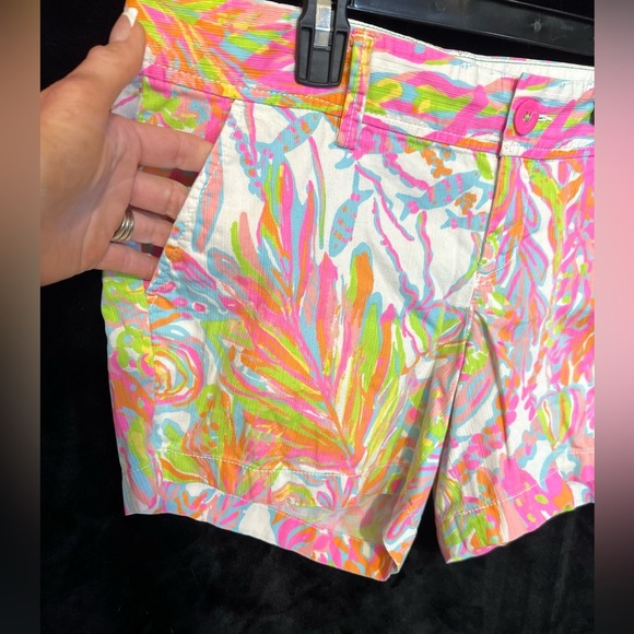 🩷💚Lilly Pulitzer | Callahan Scuba To Cuba Shorts  SZ 8- EUC🩷💚 - Picture 7 of 13